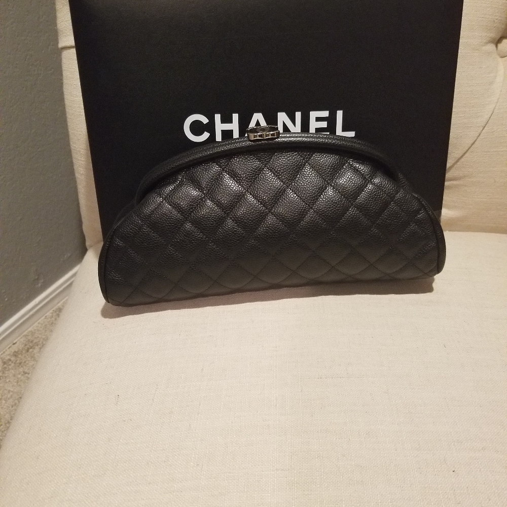 Authentic Chanel Timeless Clutch - Picture 2 of 9